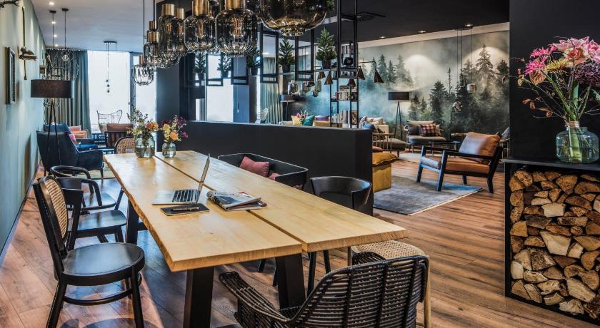 Black F House - Serviced Apartments — Hotel in Freiburg im Breisgau