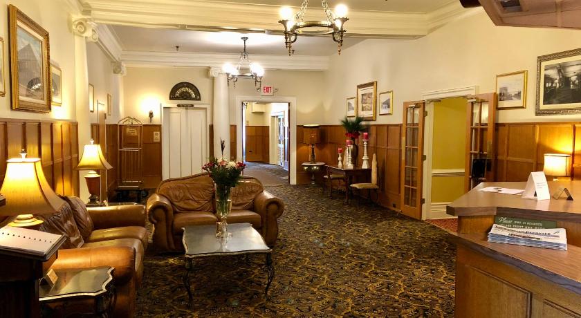 Stearns Hotel photo