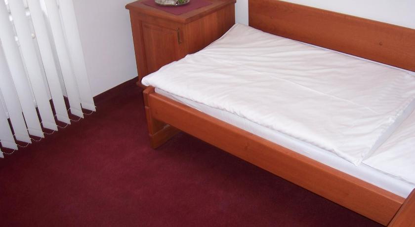 Image of Single Room 8