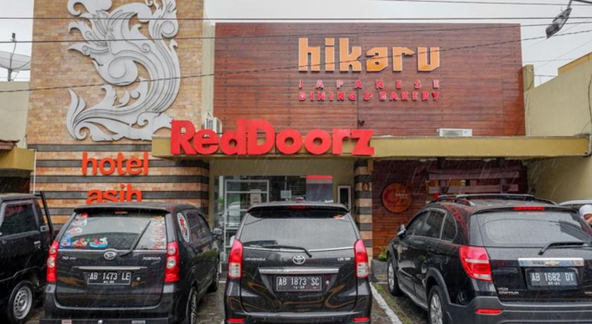 RedDoorz Plus @ Hotel Asih UNY – Yogyakarta, MN