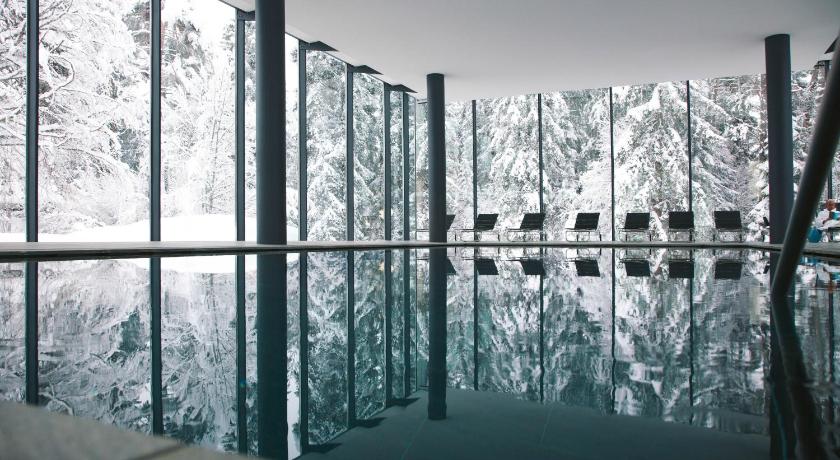 Chalet Belmont by Waldhaus Flims Wellness Resort photo