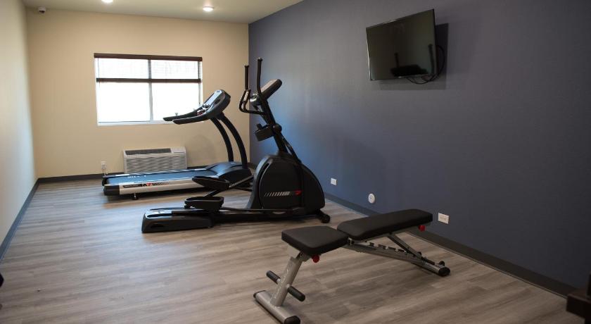 Cobblestone Inn & Suites - Forest City photo