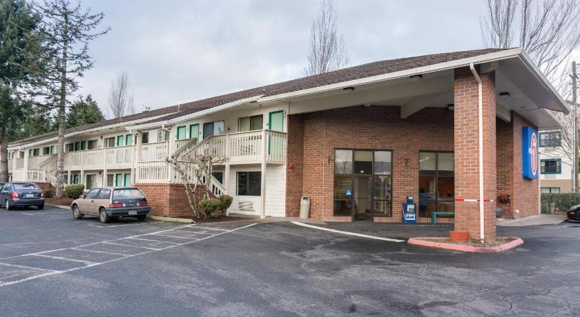 Motel 6-Vancouver, WA