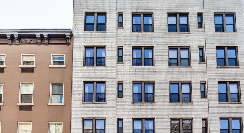 New York Leo House 3-Star Accommodation restaurant