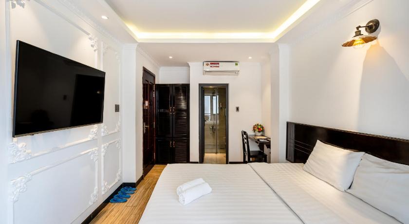 Ho Chi Minh City Lotus Laverne Hotel 3-Star Hotel pool