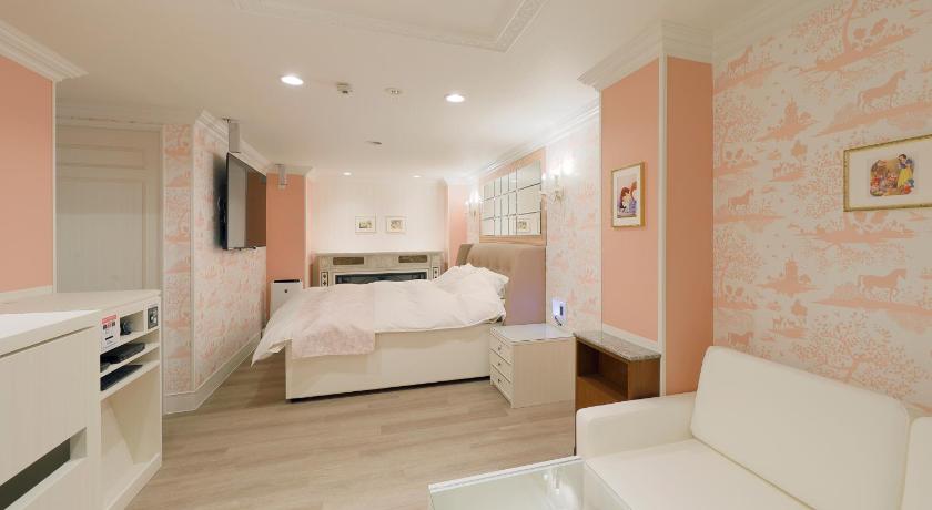 ホテルバースデーきよす店 HOTEL Birthday kiyosu photo