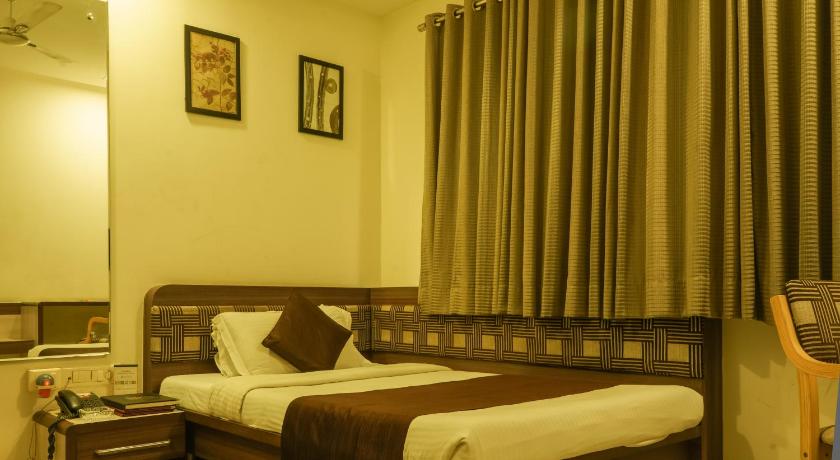Hotel Somdeep Palace