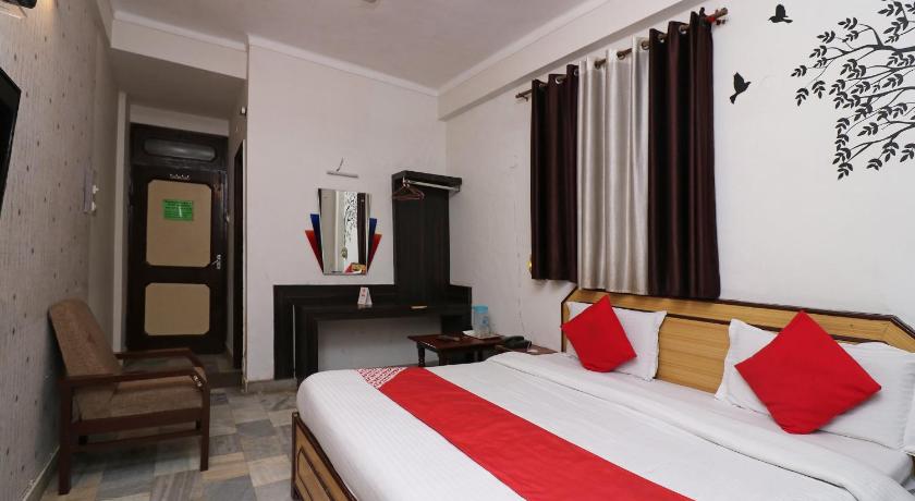 OYO 3395 Hotel Arjun