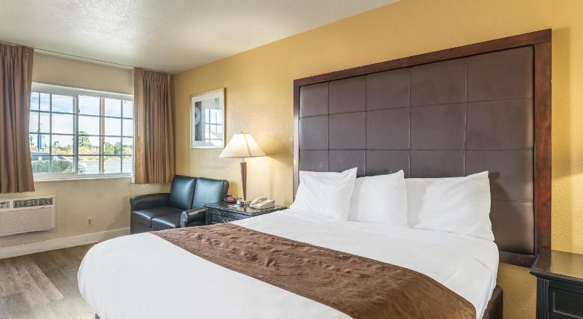 Americas Best Value Inn & Suites Flagstaff