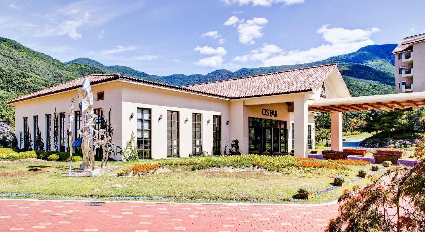 Yeongwol Tops 10 Resort Donggang Cistar 4-Star Hotel restaurant