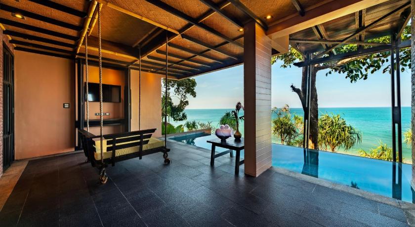 Image of Beachfront Pool Villa, 1 Bedroom Villa, 1 King, Beachfront 10