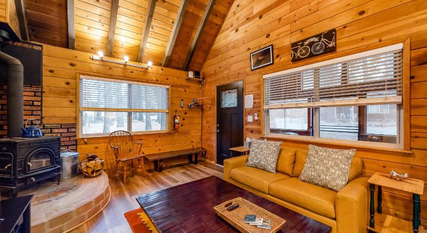 Bristlecone Cottage — Hotel in Big Bear Lake (CA)
