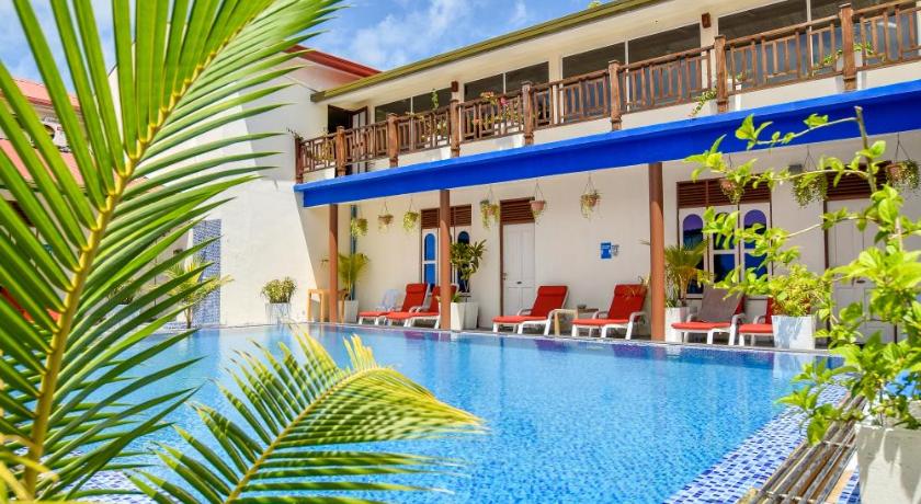 Equatorial Divers Lodge