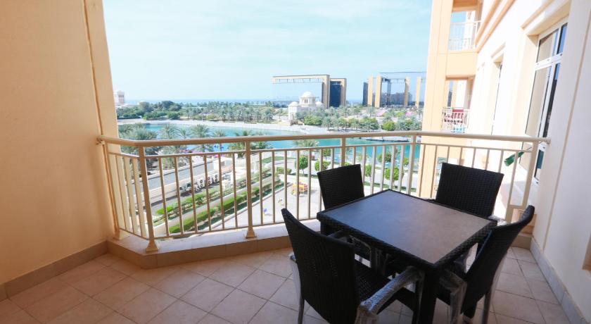 marina 1 apartment with sea view 303B photo