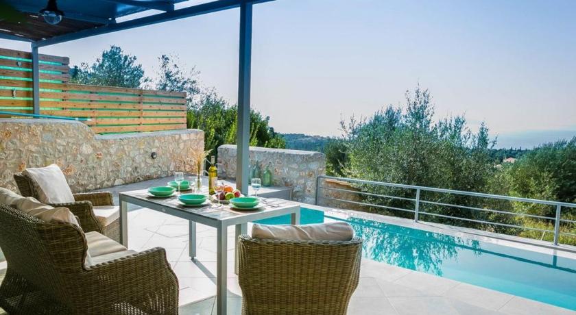 Aelia Cottage photo