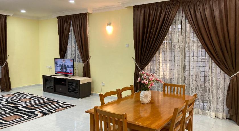 Hanna Homestay Kangar photo