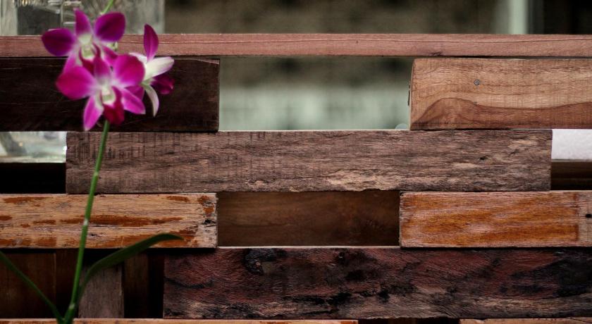 Sari House Ubud - Balinese Style Homestay photo
