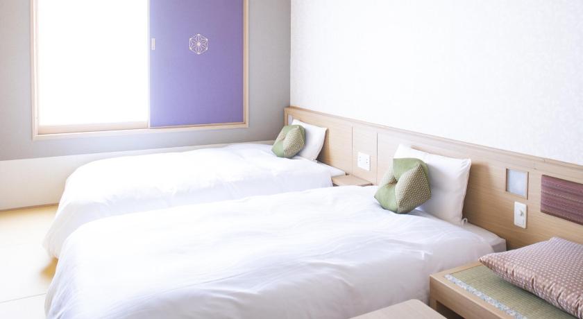 Image of Twin Room 1