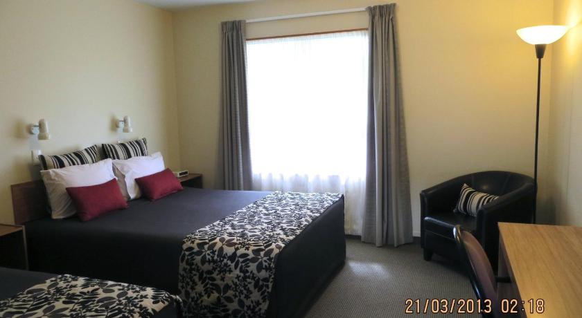 Buller Court on Palmerston photo