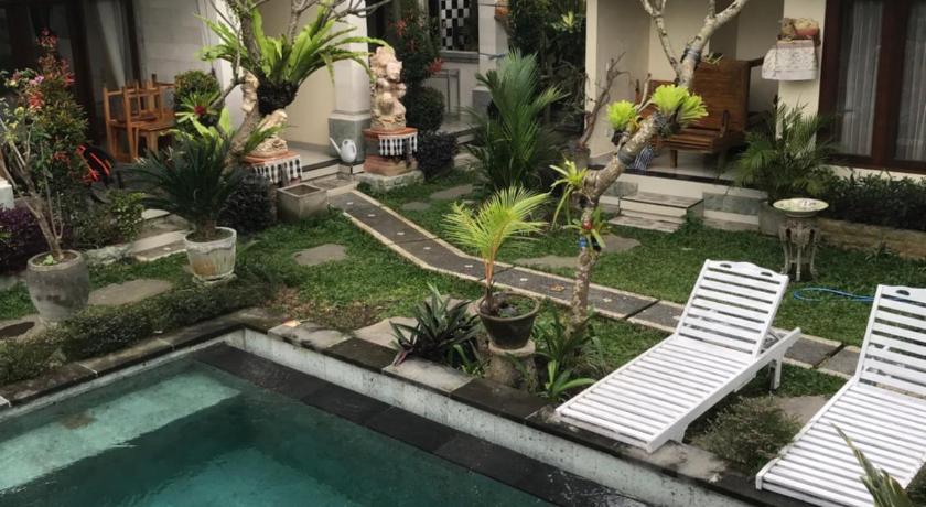 Kubu Loris Residence photo
