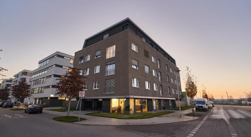 The Cloud Suite Apartments — Hotel in Freiburg im Breisgau