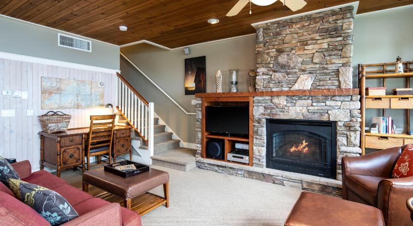 덜루스 (MN) Larsmont Cottages 숙소 수영장