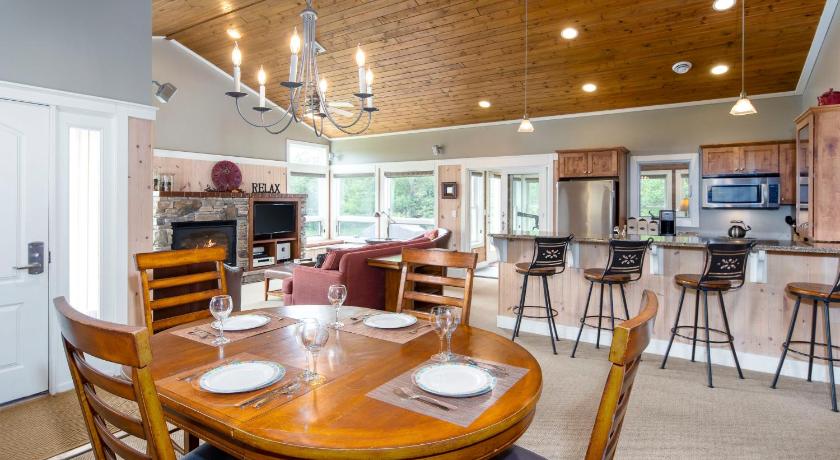 덜루스 (MN) Larsmont Cottages 숙소 외관