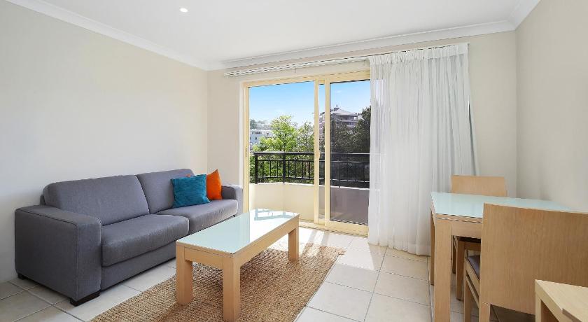 Terrigal Sails Serviced Apartments