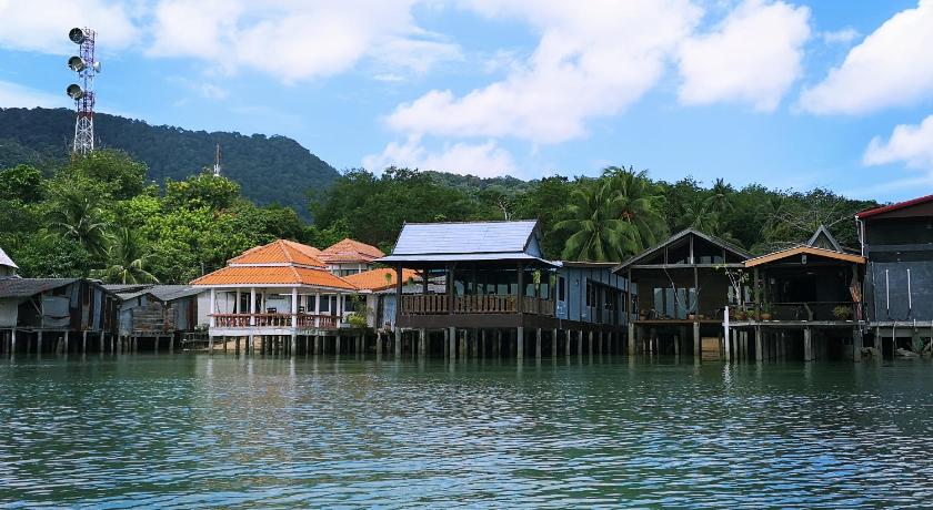Tonmai Aquablue — Hotel in Koh Lanta