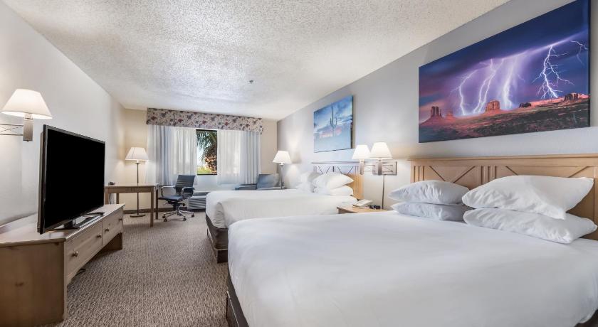 Red Lion Inn & Suites Goodyear - West Phoenix