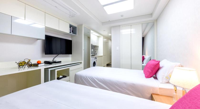 Image of Premier Ocean Twin Room 6