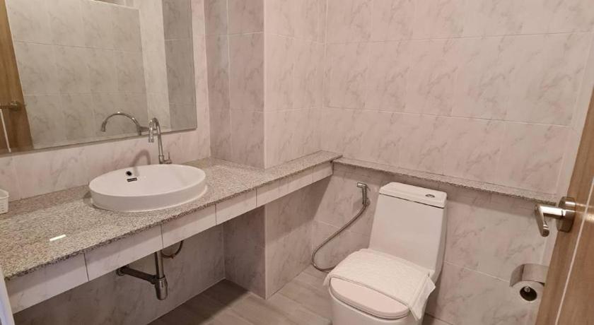 Image of King Room with Patio 2