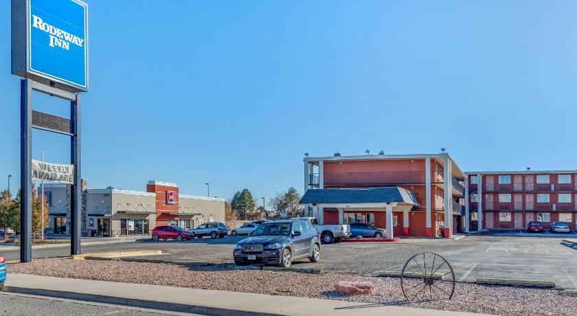 Rodeway Inn Pueblo photo