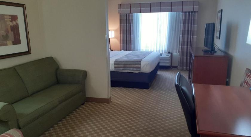 Country Inn & Suites By Radisson, Freeport, Il