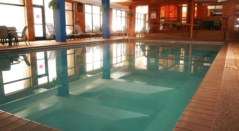 Caribou Highlands Lodge photo