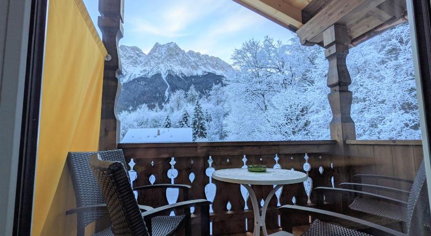 Ferienhaus Wetterstein photo
