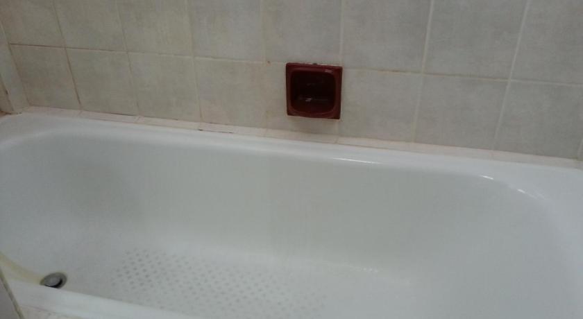 Jinhold Service Apartment Miri photo