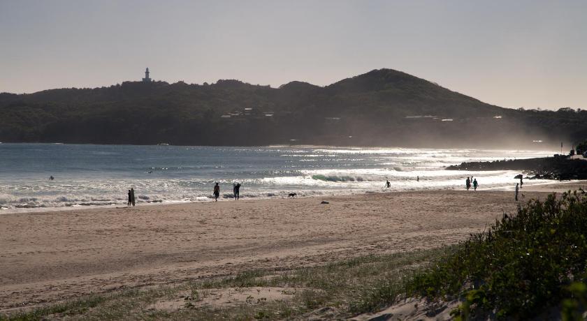 Backpackers Inn On The Beach photo