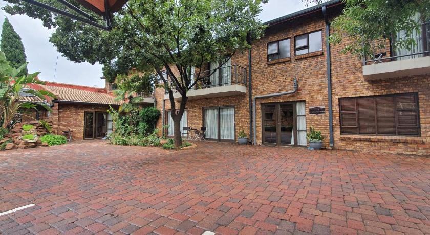 Aero Lodge Guest House photo