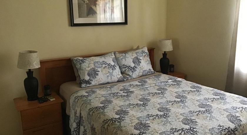 Image of Apartment with Sea View 1