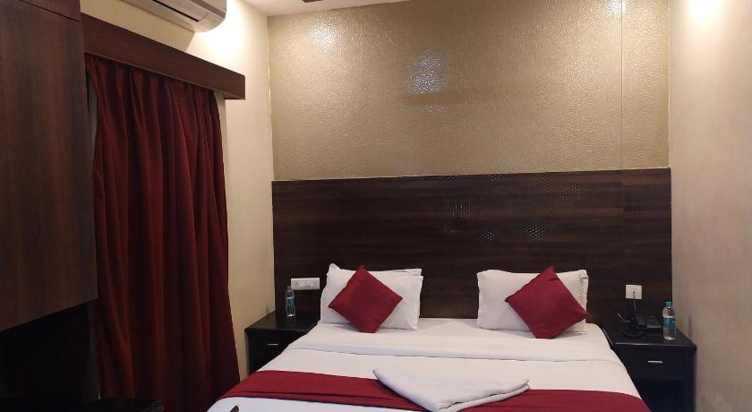 Image of Deluxe Double Room 1