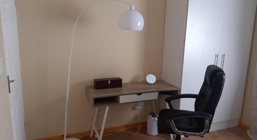 Shalom Self Catering - image 6