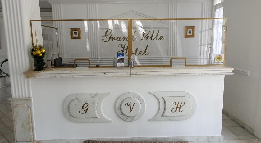 Grand Ville Hotel