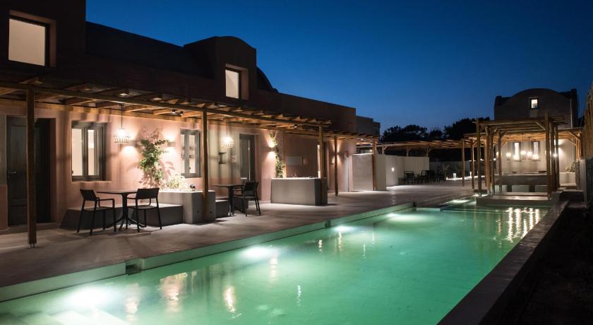 Terra Nera Suites — Hotel in Santorini