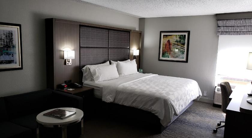 Holiday Inn Huntsville - Research Park