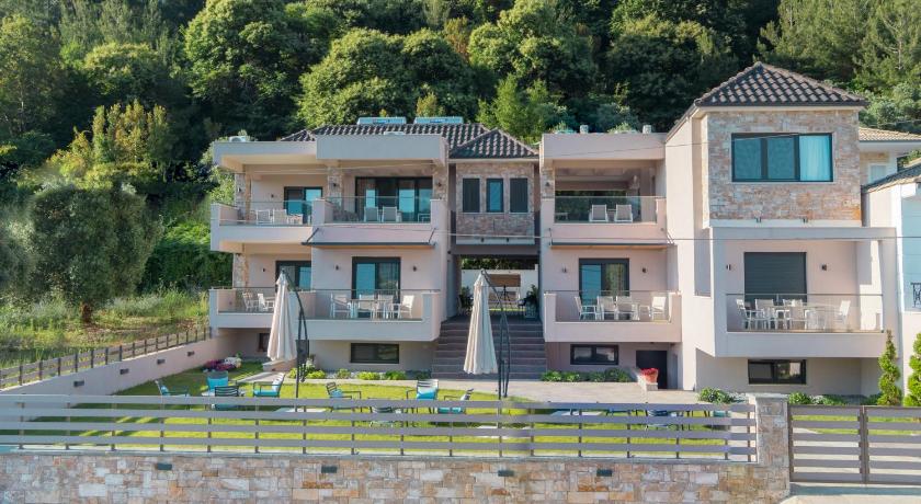Bella Vista Luxury Apartments — Hotel in Thassos