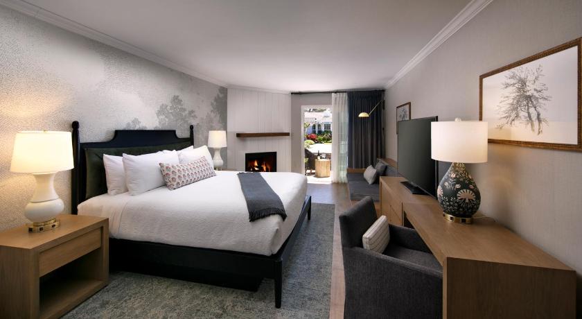 Fireside Inn on Moonstone Beach photo