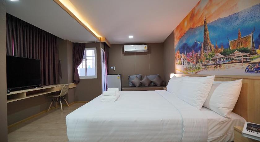 バンコク THE QUBE FIFTY HOTEL 3つ星 ホテル レストラン