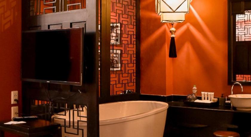 Image of Deluxe Room 10