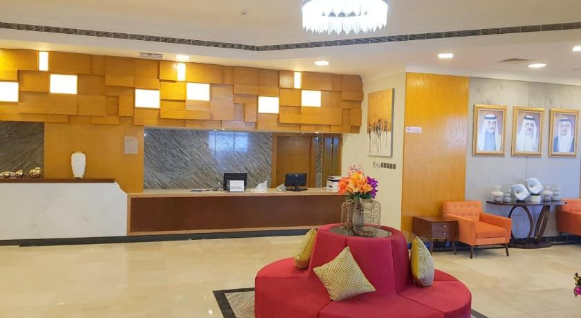 Phoenicia Tower Hotel - image 16